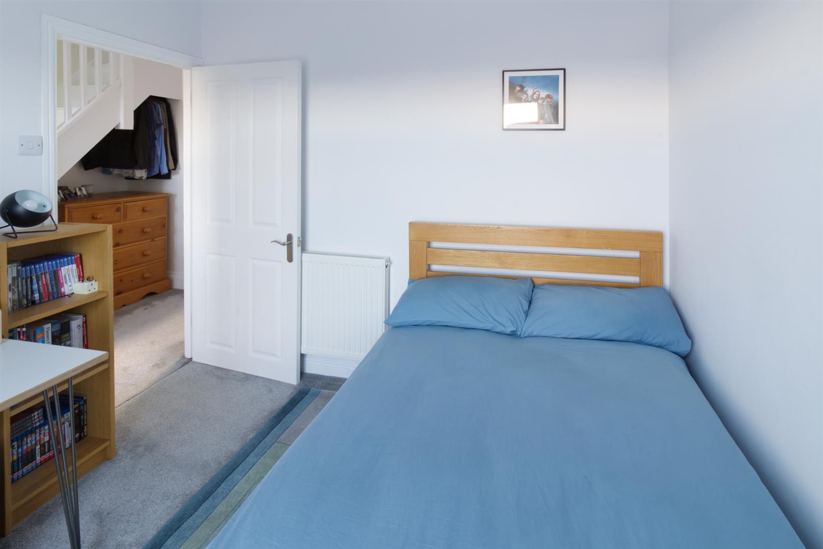 Downing Street, Llanelli, SA15 2UA